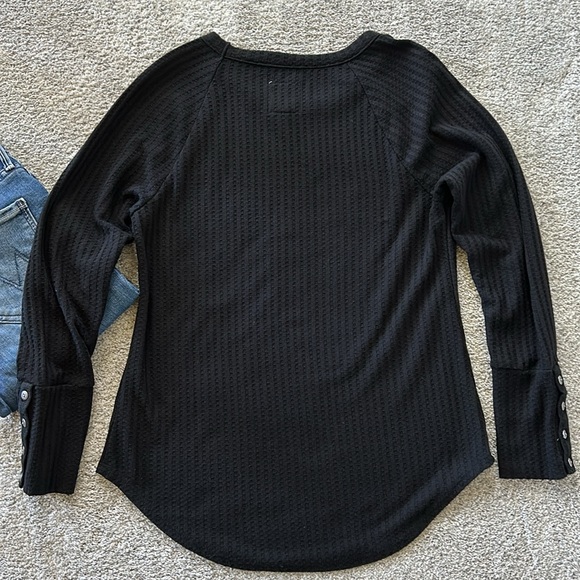 Chaser Black Thermal Waffle Knit Top - Picture 8 of 8